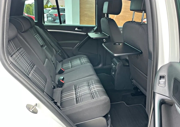 Volkswagen Tiguan cena 45900 przebieg: 192000, rok produkcji 2015 z Przecław małe 436